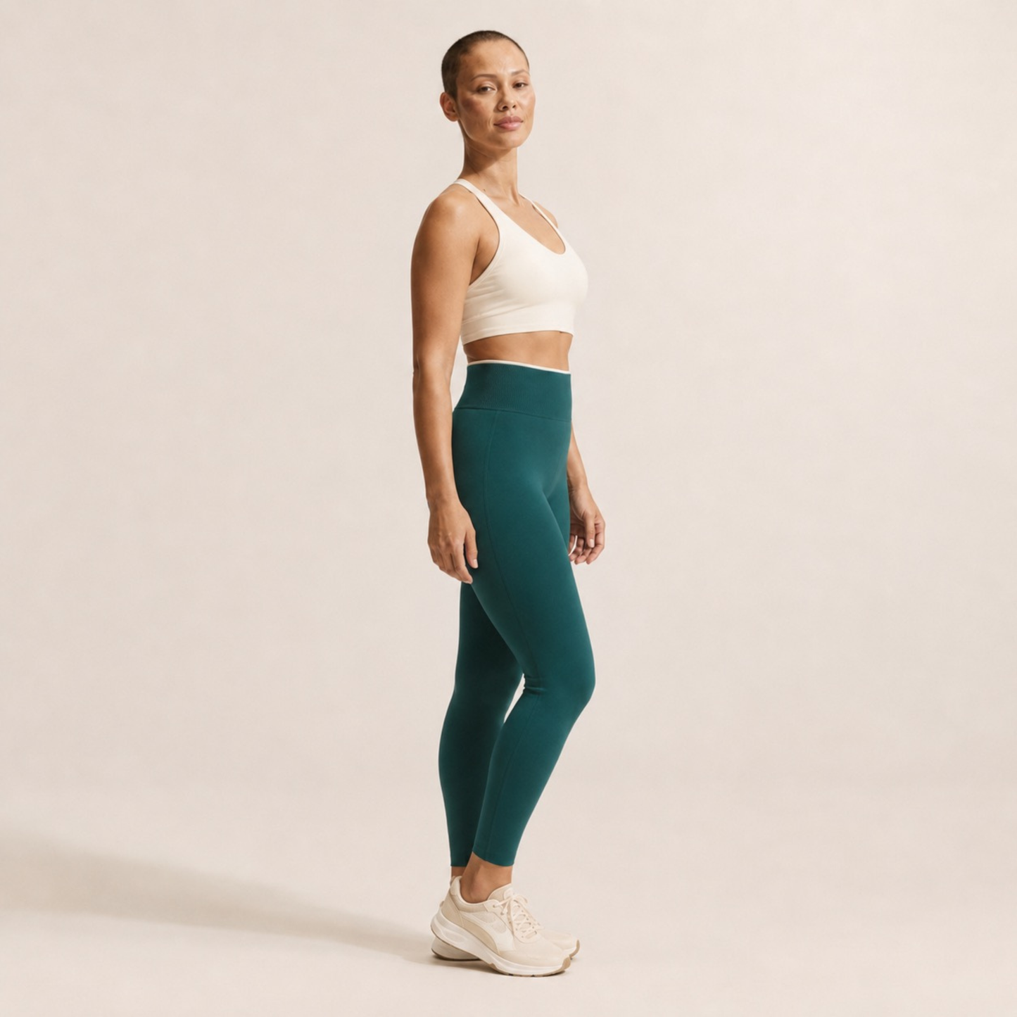 Legging côtelé sculptant à bande blanche vert