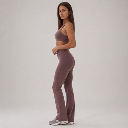 Pantalon de yoga droit effet peau de pêche marron