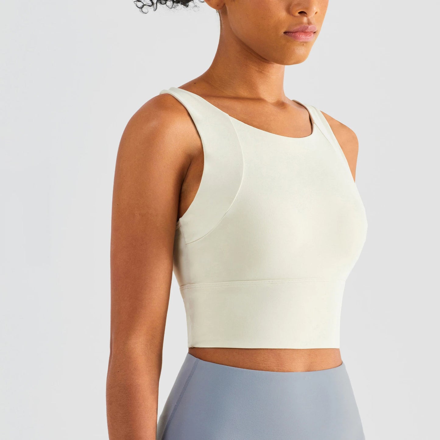 Brassière de yoga ajustée