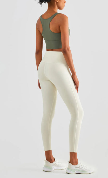 Brassière de yoga ajustée